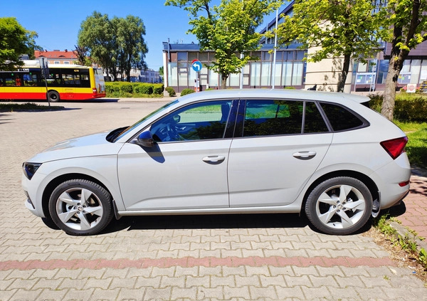 Volvo V60 cena 48000 przebieg: 201000, rok produkcji 2017 z Gdynia małe 29